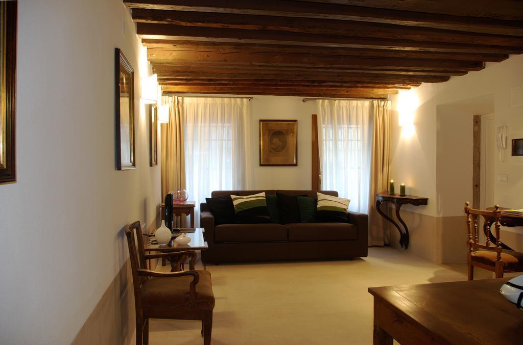 Corte Bragadin * Venise